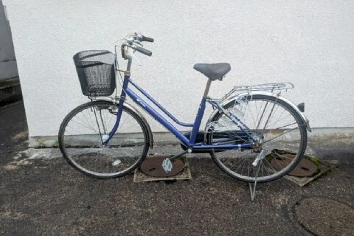 引き取った青いシティサイクル